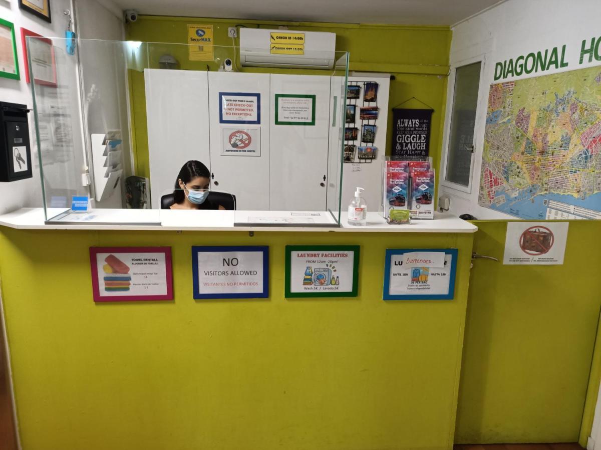 ברצלונה Diagonal House Hostel מראה חיצוני תמונה