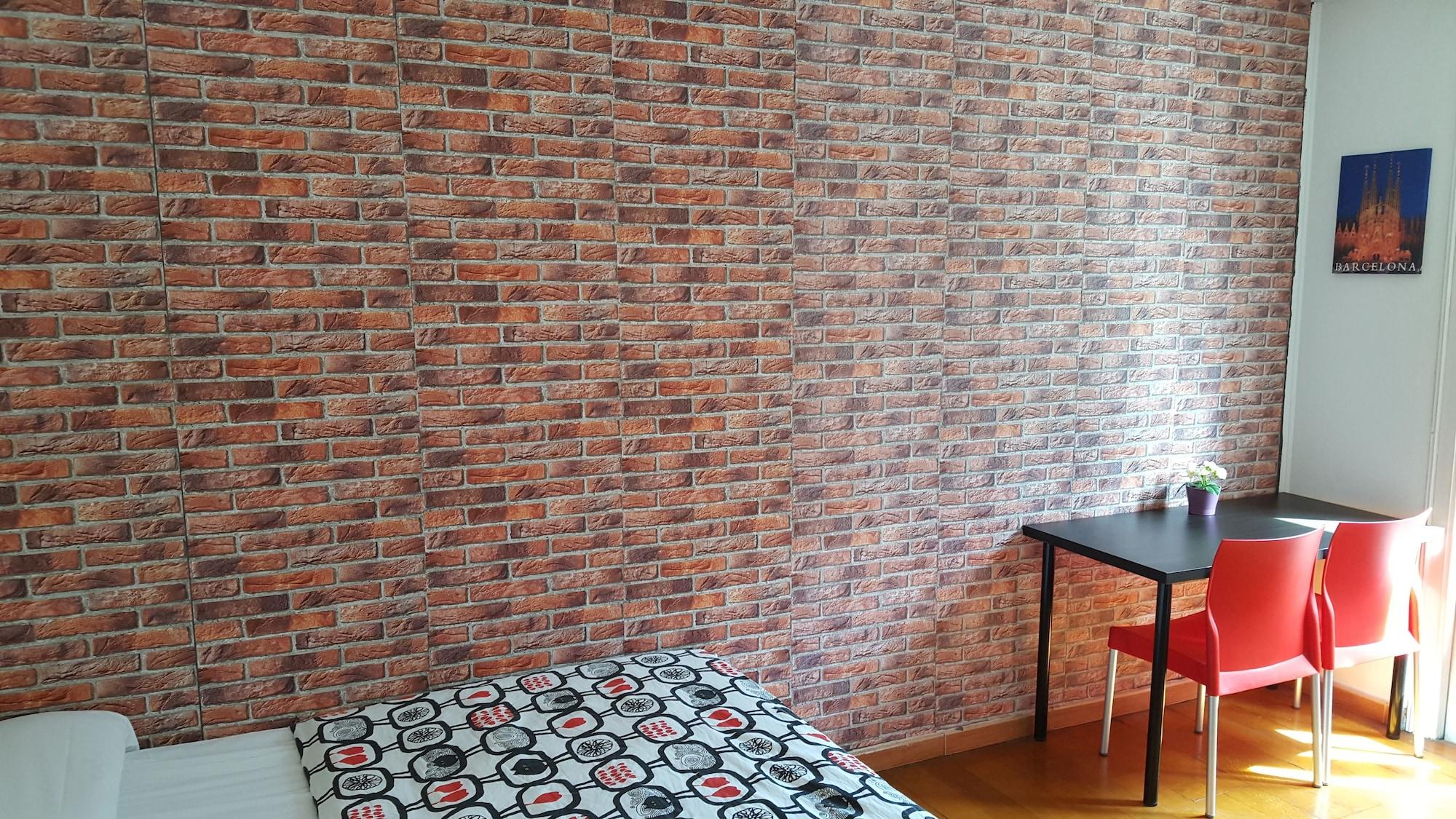 ברצלונה Diagonal House Hostel מראה חיצוני תמונה